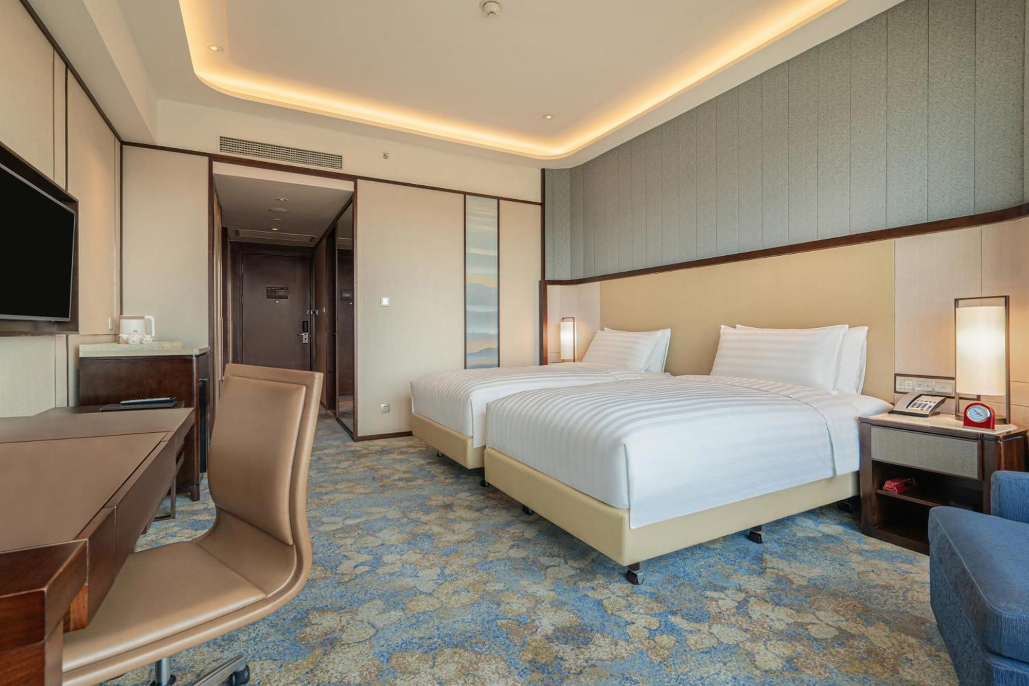 Shangri-La Jinan Exterior photo